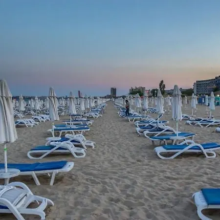 Apart-hotel Grand Kamelia