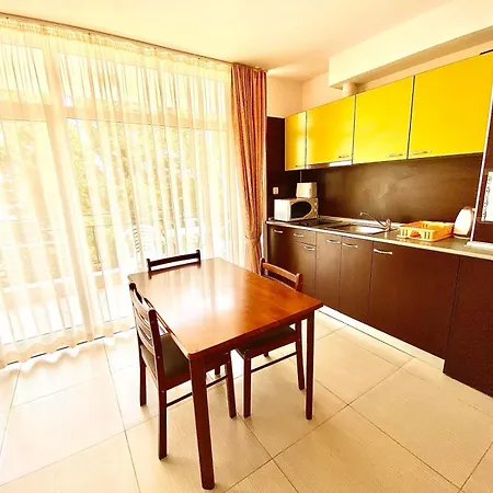 Grand Kamelia Apartahotel Sunny Beach