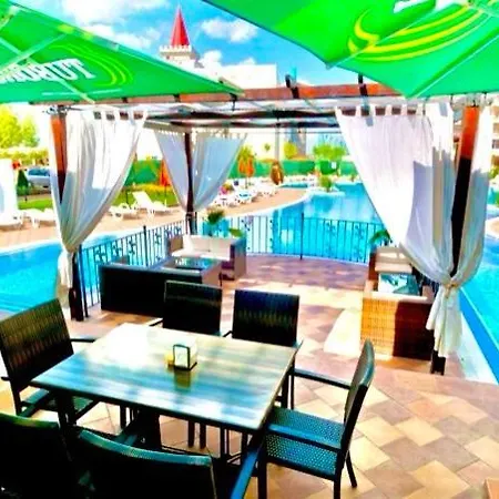 Grand Kamelia Apartahotel 2*
