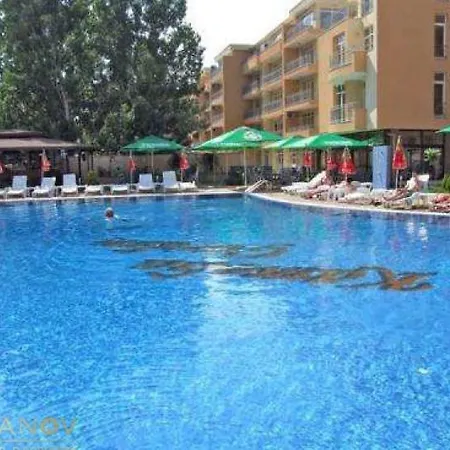 Grand Kamelia Apartahotel